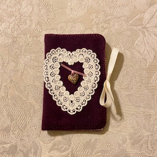 Paxe's Designs ~ Lace/Embellished Needlebook