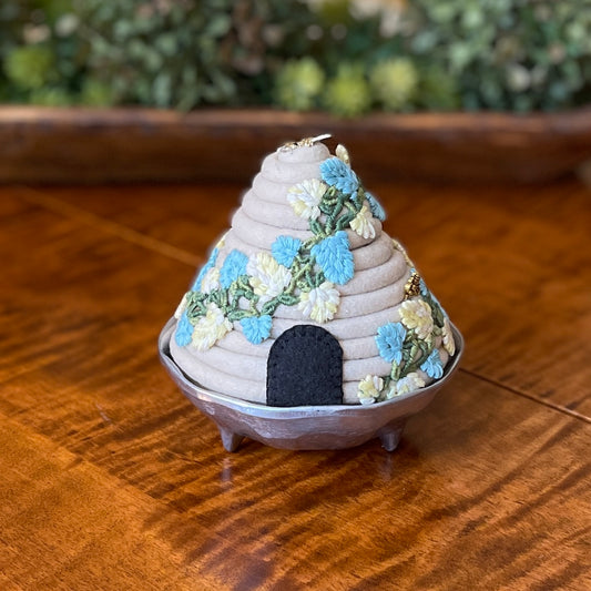 Paxe's Designs | Floral Bee Skep Pincushion