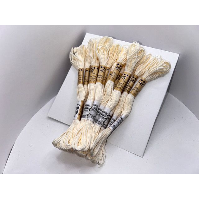 Old Tattered Flag 6 Strand ~ Ecru