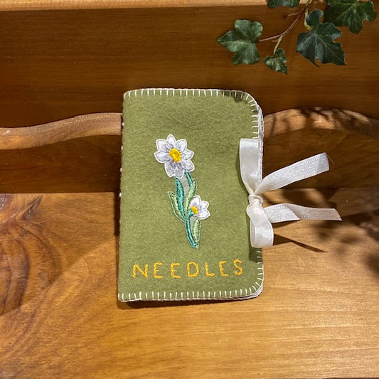 Paxe's Designs | #141 Needlebook with Embroidered Daffodil