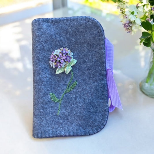 Paxe's Designs | #206 Hydrangea Needlebook