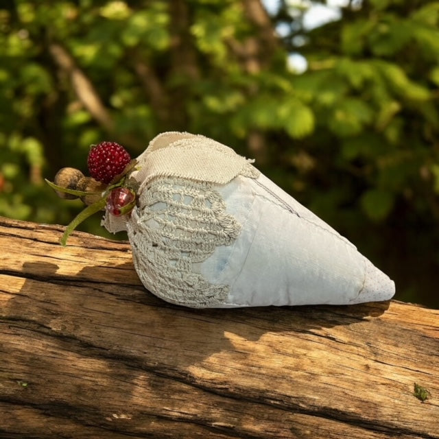 Paxe's Designs ~ Vintage Quilted Strawberry Pincushion