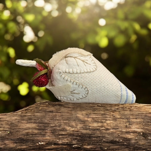 Paxe's Designs ~ Vintage Quilted Strawberry Pincushion