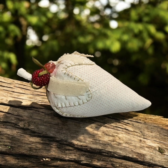 Paxe's Designs ~ Vintage Quilted Strawberry Pincushion