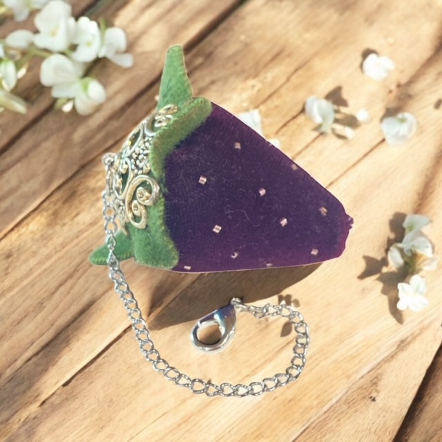 Paxe's Designs ~ Mini Strawberry Scissor Fob