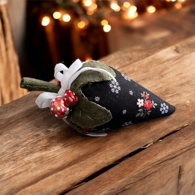 Paxe's Designs ~ Christmas Strawberry Pincushion