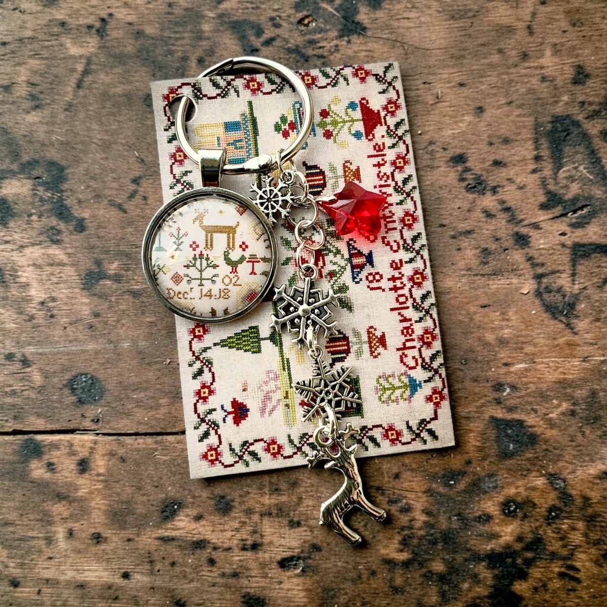 Minnie McBean's Scissor Fob | Christmas Reindeer