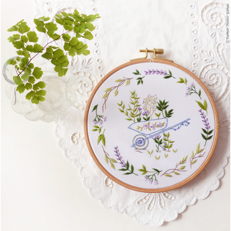 Embroidery Kit | Snack Hobby