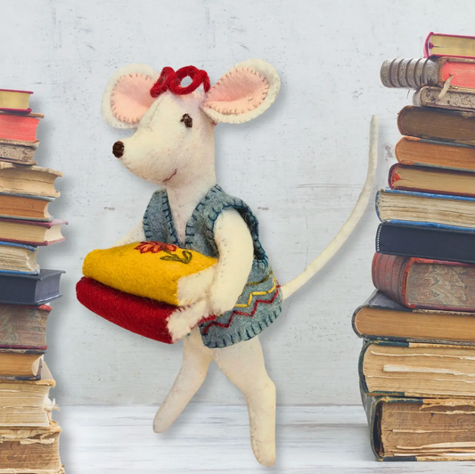 Corrine Lapierre | Little Mouse the Librarian Felt Craft Kit