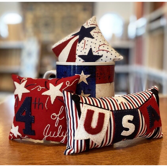 Karen Yaffe ~ Star Spangled Mini Pillows Wool Applique Pattern