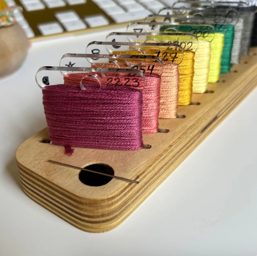 Lucky Jonquil | Floss Bobbins Set of 13 with Cable Ring