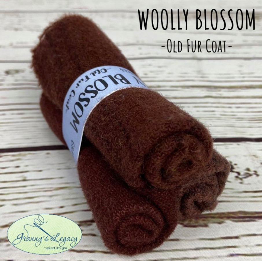 Granny's Legacy | Wooly Blossom - Old Fur Coat