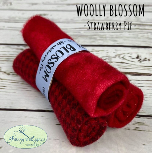 Granny's Legacy | Wooly Blossom - Strawberry Pie