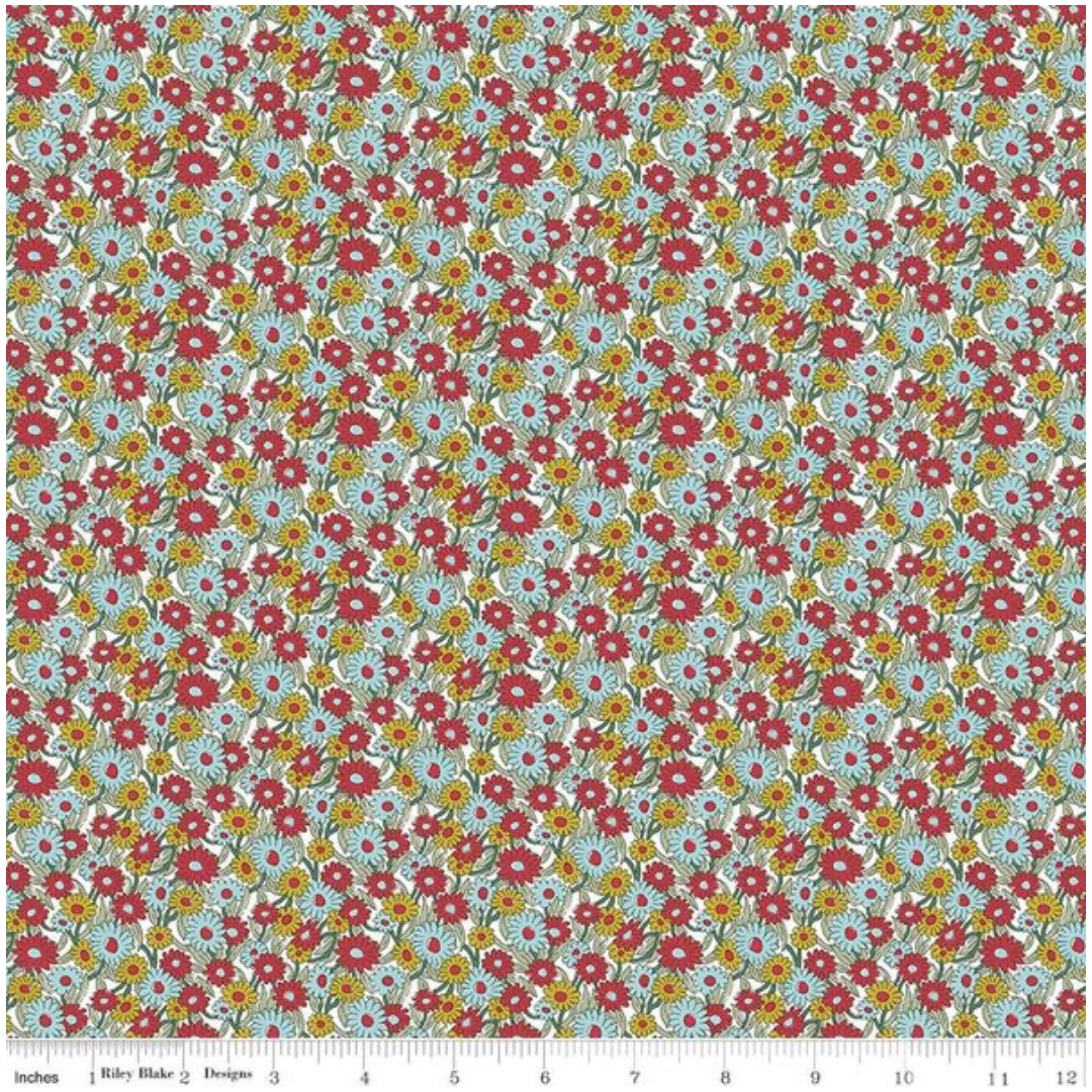 Liberty Fabric ~ Heirloom Collection 4 ~ Marguerite Meadow 016668111C