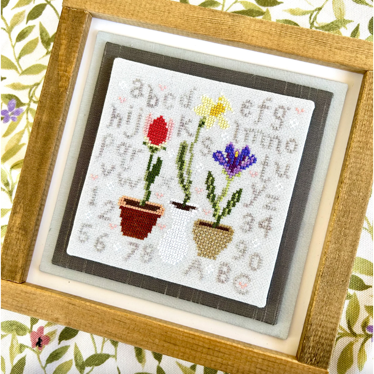 Sweet Wing Studio | Spring Floral Sampler  MARKET 2025