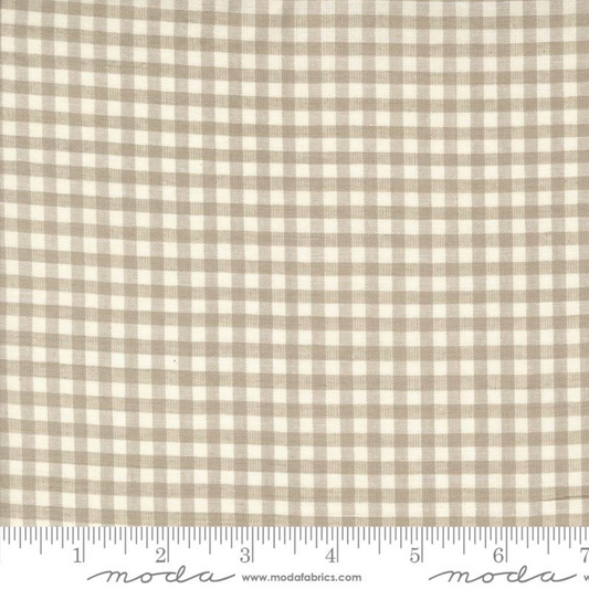 FG Woven Ginghams ~ 12223 15 Roche Pearl