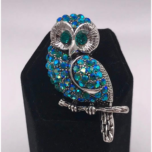 Turquoise Crystal and Silver Owl Bird Needle Minder/Magnet