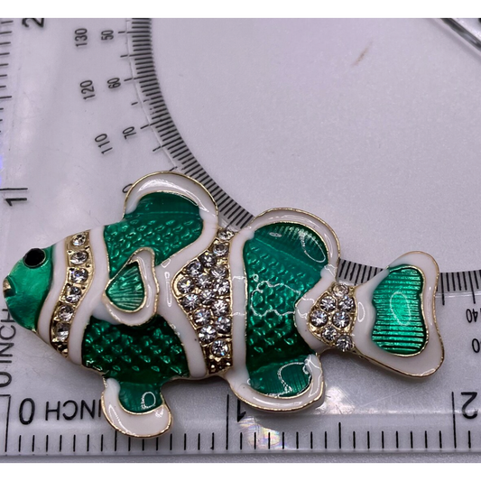 Crystal Teal Green Clown Fish Needle Minder/Magnet