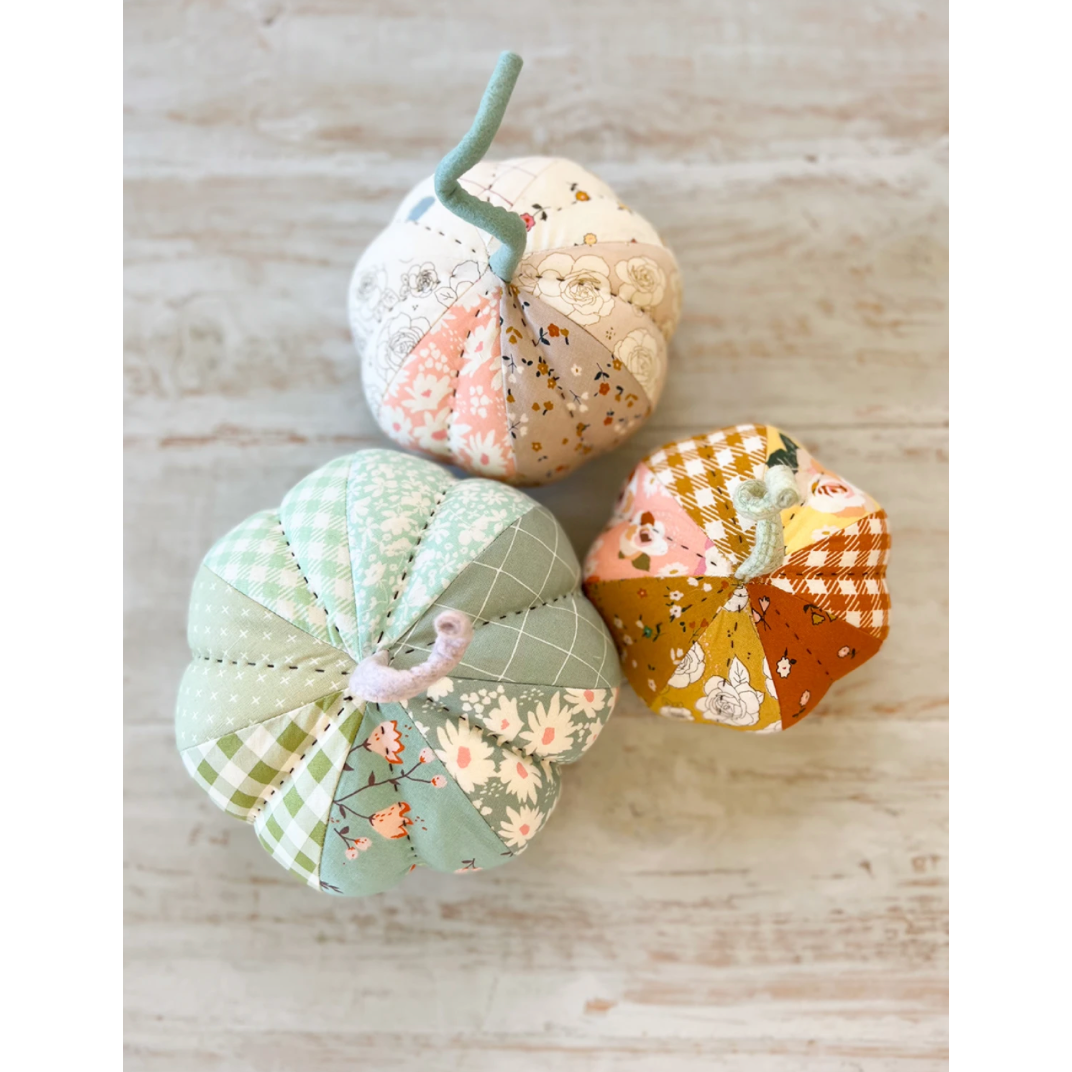 Minki Kim ~ Fabric Pumpkins Pattern