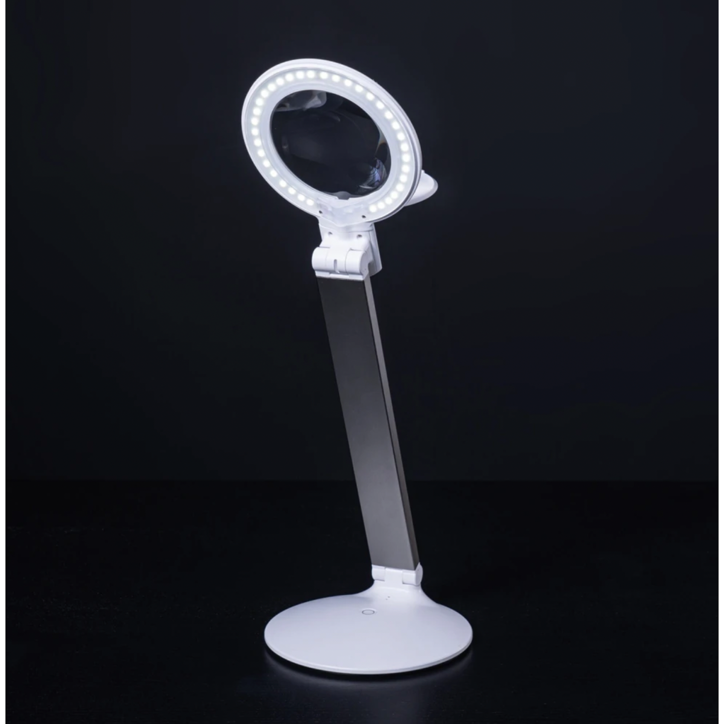 Daylight Company | Halo Go 2 Rechargeable Table Magnifier