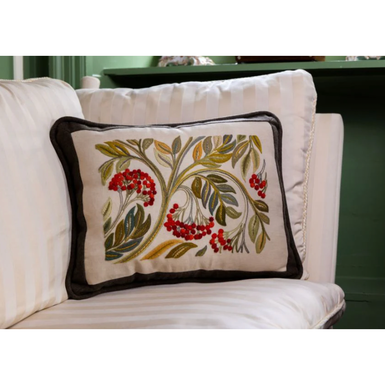 The Crewel Work Company | The Rowan Tree Crewel Embroidery Kit