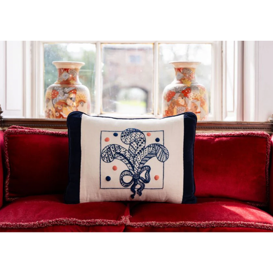 The Crewel Work Company | Dunollie Feathers Kit Crewel Embroidery Kit