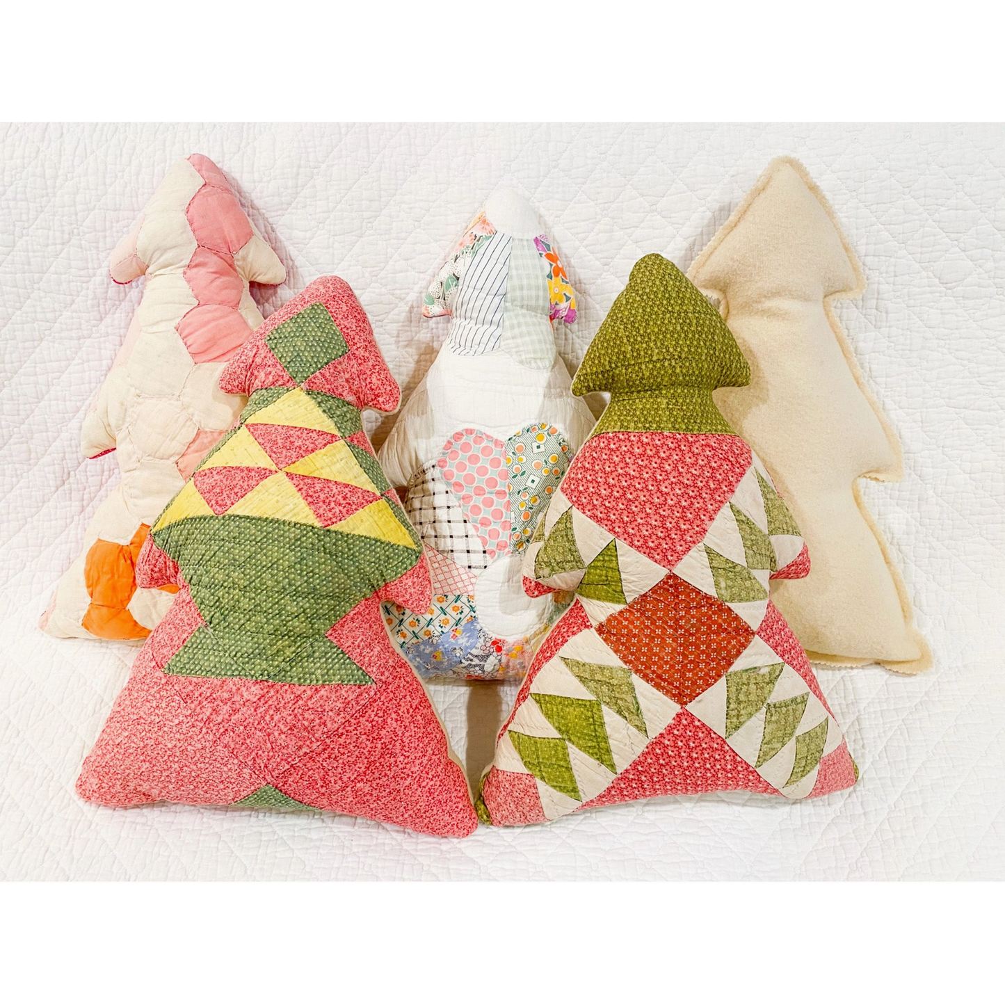 Dellwood Designs | Vintage Quilt Tree Pillow