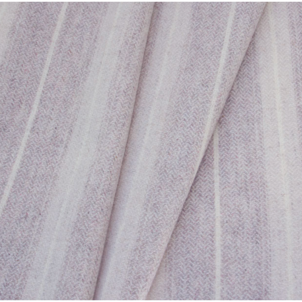 Dorr Mill ~ #4719 Cream & Beige Stripe