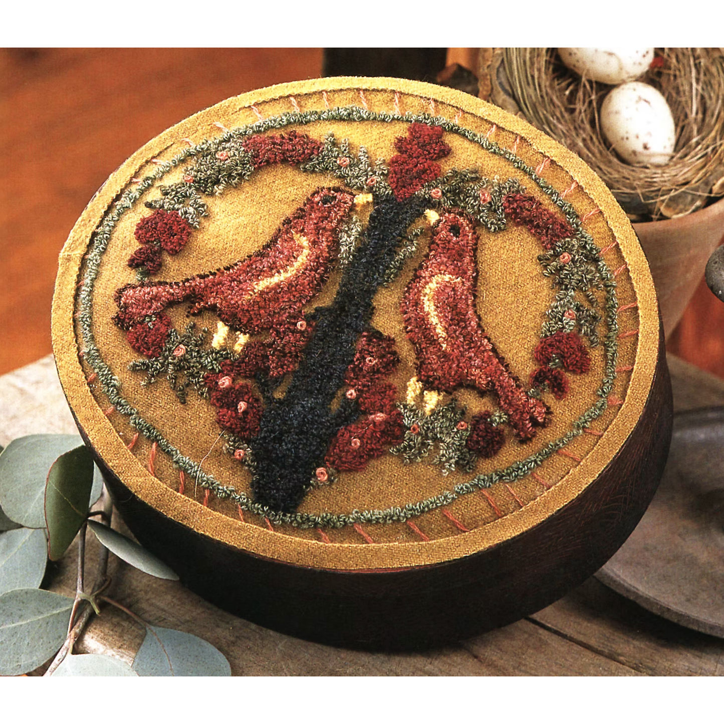 Punch Needle & Primitive Stitcher Magazine - Christmas / Winter 2025