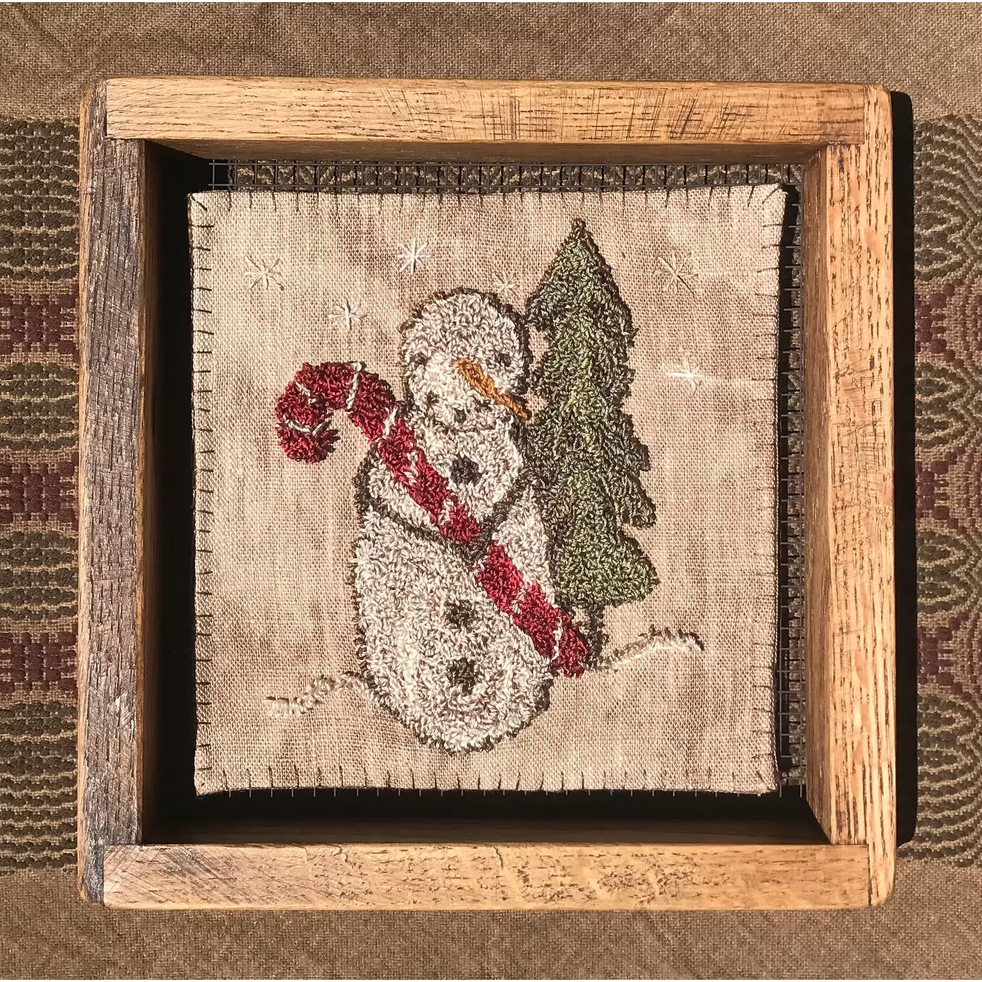 Punch Needle & Primitive Stitcher Magazine - Christmas / Winter 2025