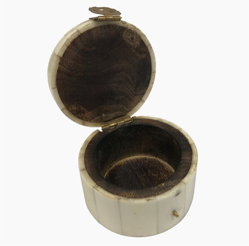 Horse Head Design Round ORT Bone Box, 2-1/4"