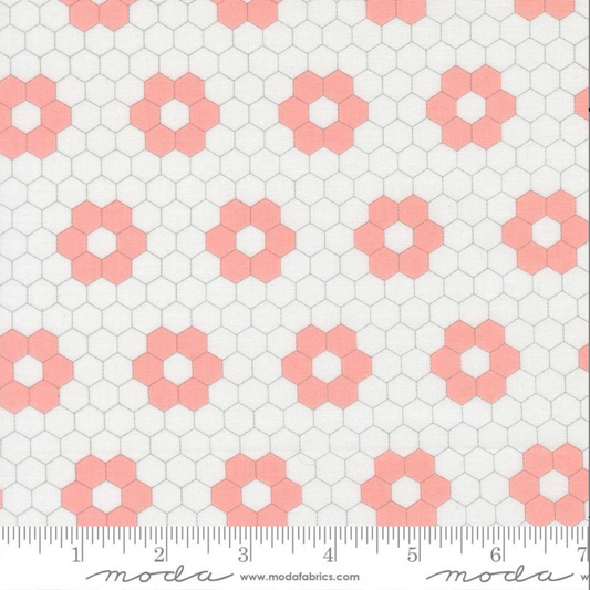 A Cat Named Stitch ~ Hexagon Blender ~ 55343 11 Cream Blush