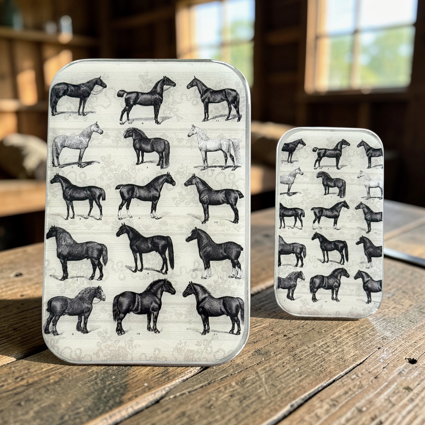 Tin Container with Magnet Large | Study of Horses