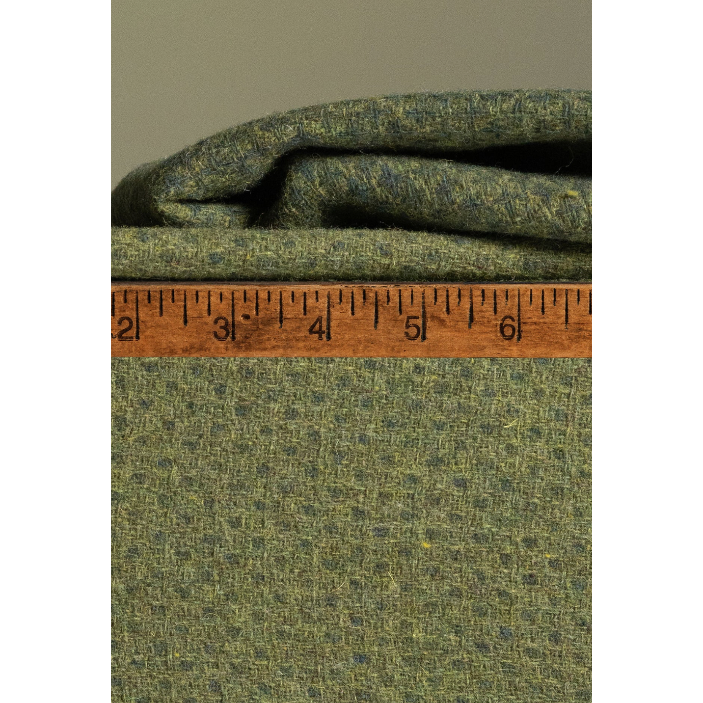 A Nimble Thimble ~ 255205 Spring Grass Reversible Wool Fabric