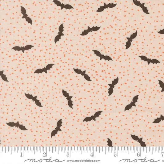 Purrs & Boos ~ Bats ~ 39063 11 Moonbeam