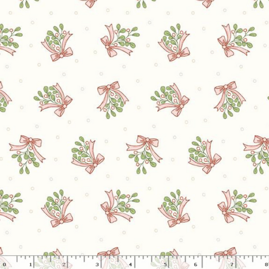 Plumcute Christmas ~ Mistletoe ~ R561919D MULTI
