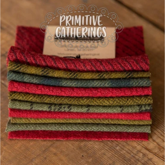 Primitive Gatherings Wool Charms - Holiday