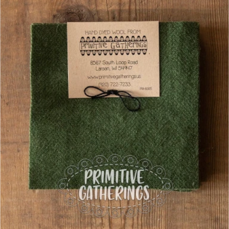 Primitive Gatherings Wool Charms - Holly