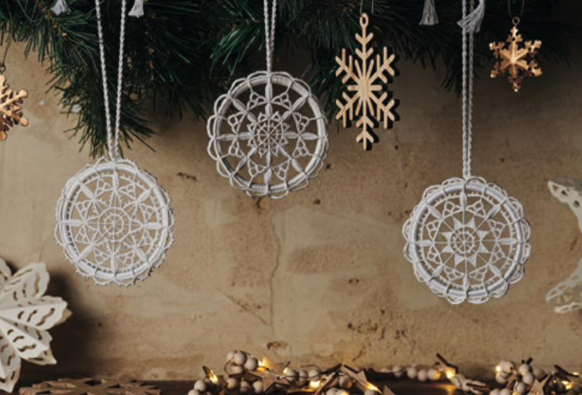 Inspirations Issue 132 | Deck The Halls