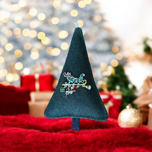 Paxe's Designs | 100% Wool Christmas Tree Decoration - Sleigh