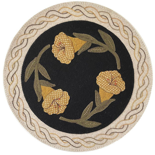 Karen Yaffe Designs | Trumpets of Gold Table Mat Wool Applique Pattern
