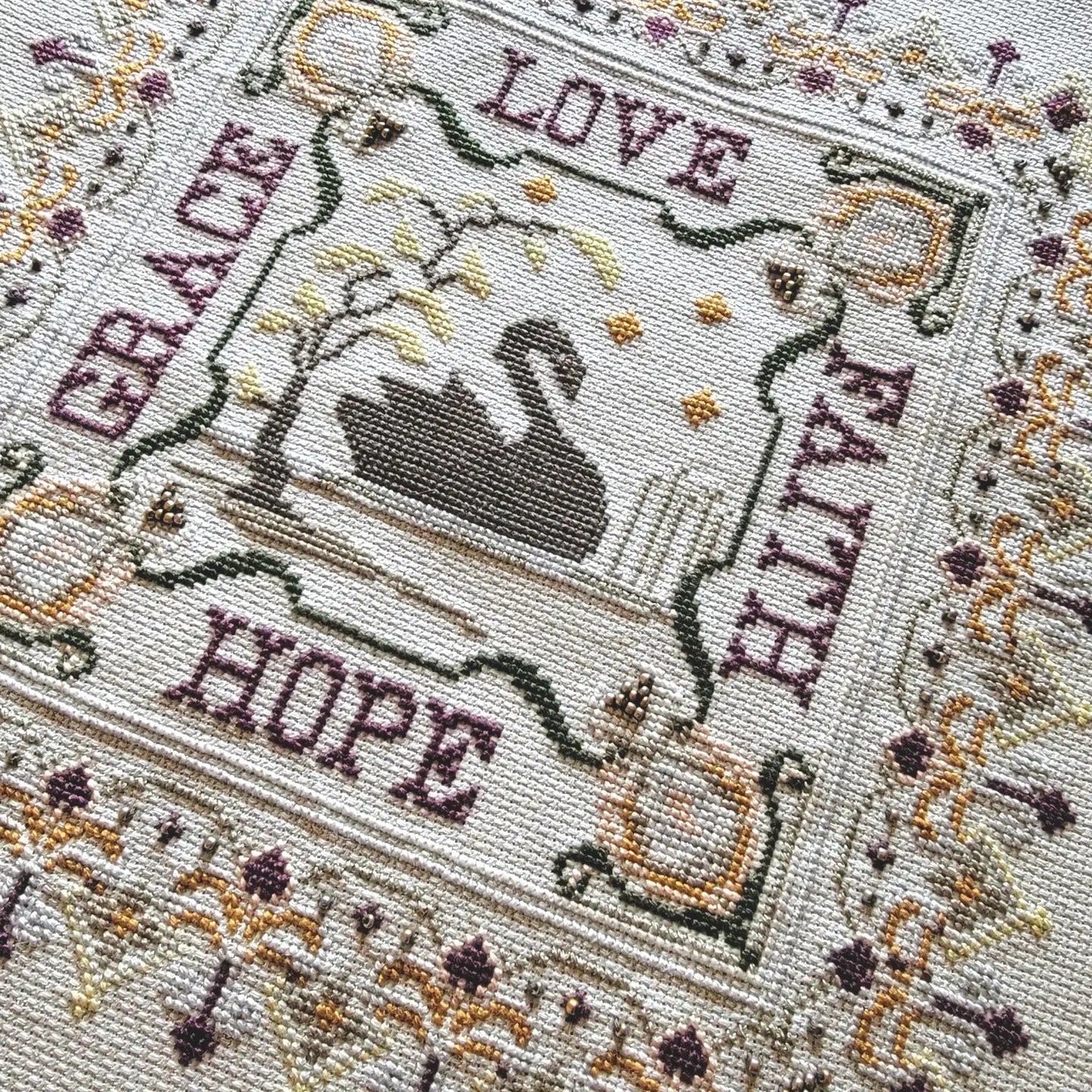 The Wishing Thorn | Swan Sampler