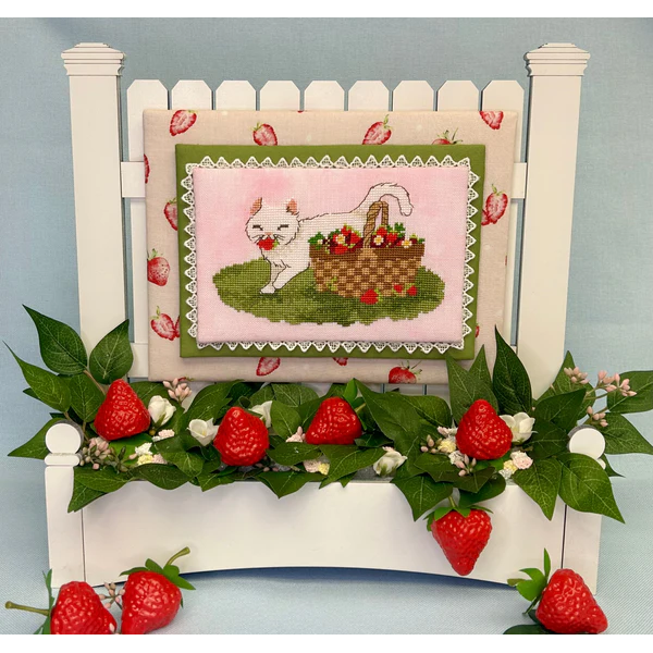 The Stitchin' Kitten  | Berry Pickin'  MARKET 2026