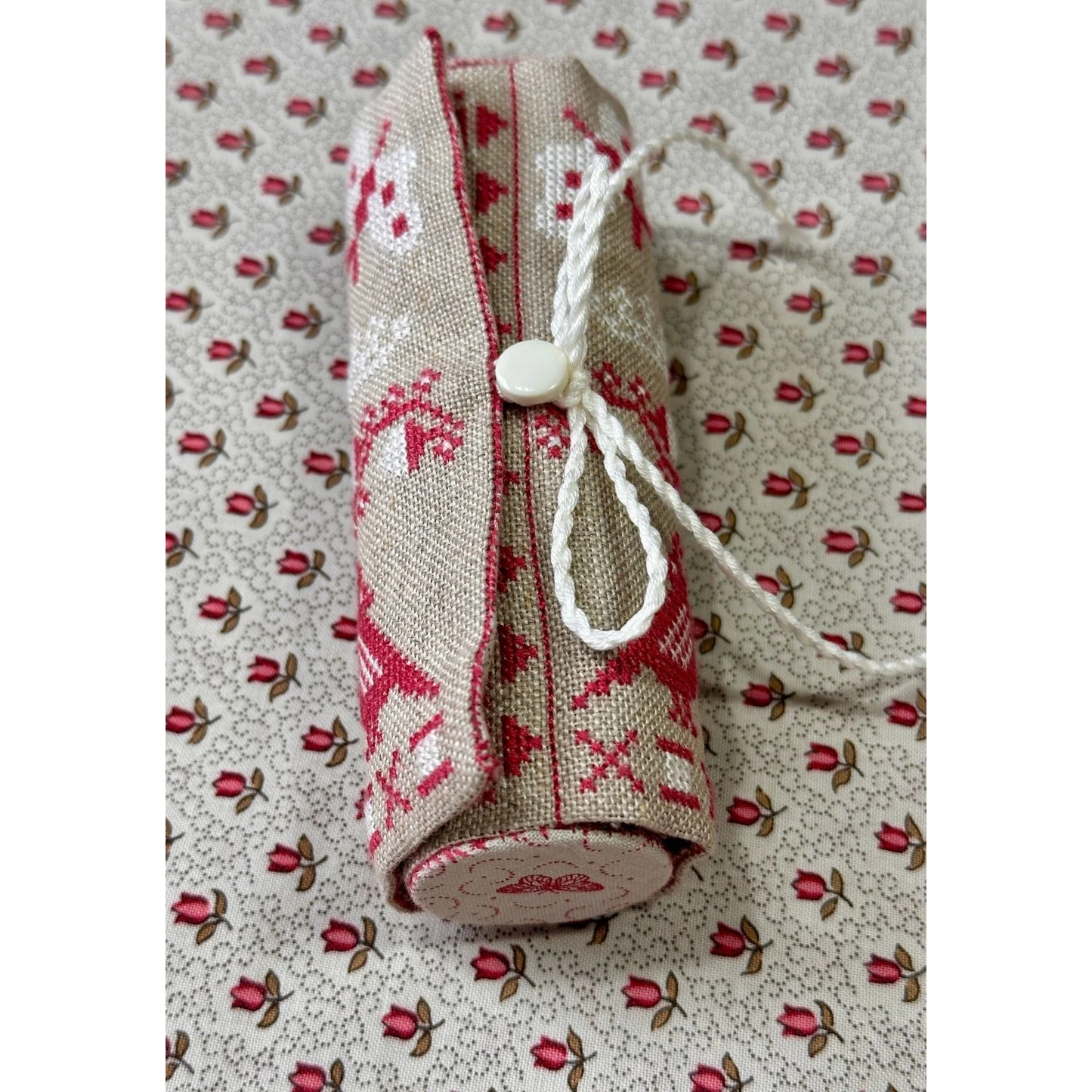 Atelier Soed Idee | Ma Valise de Broderie MARKET 2026