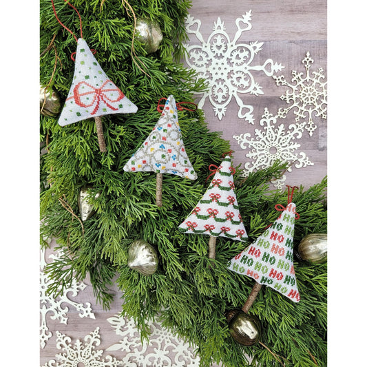 Hello from Liz Mathews | Festive Mini Trees NM25