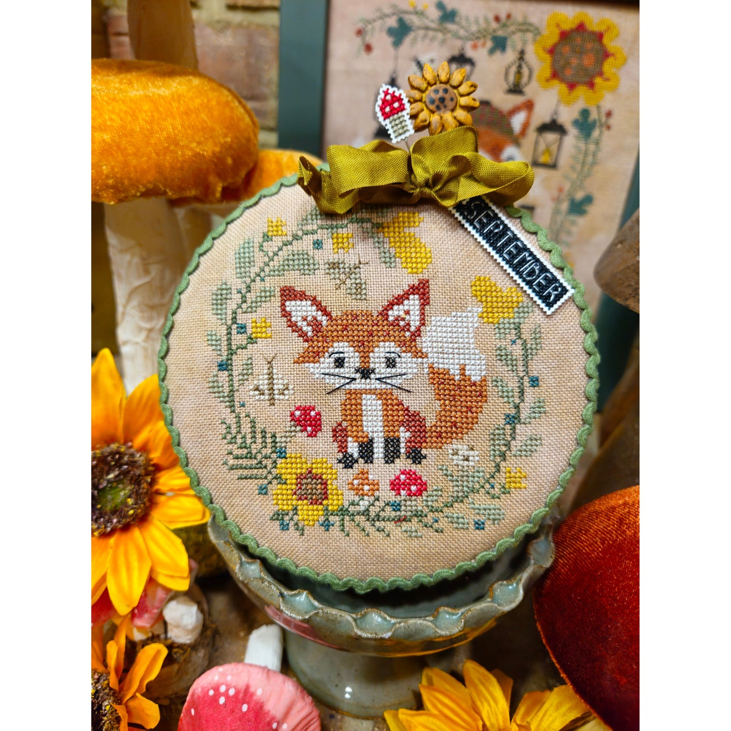 Quaint Rose Needlearts | Pin Drum Shorties Month #9 Fox NM2026
