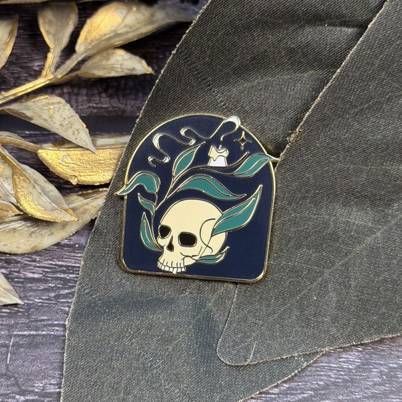 The Stitch Crypt | Good Deeds Needle Minder NM2026