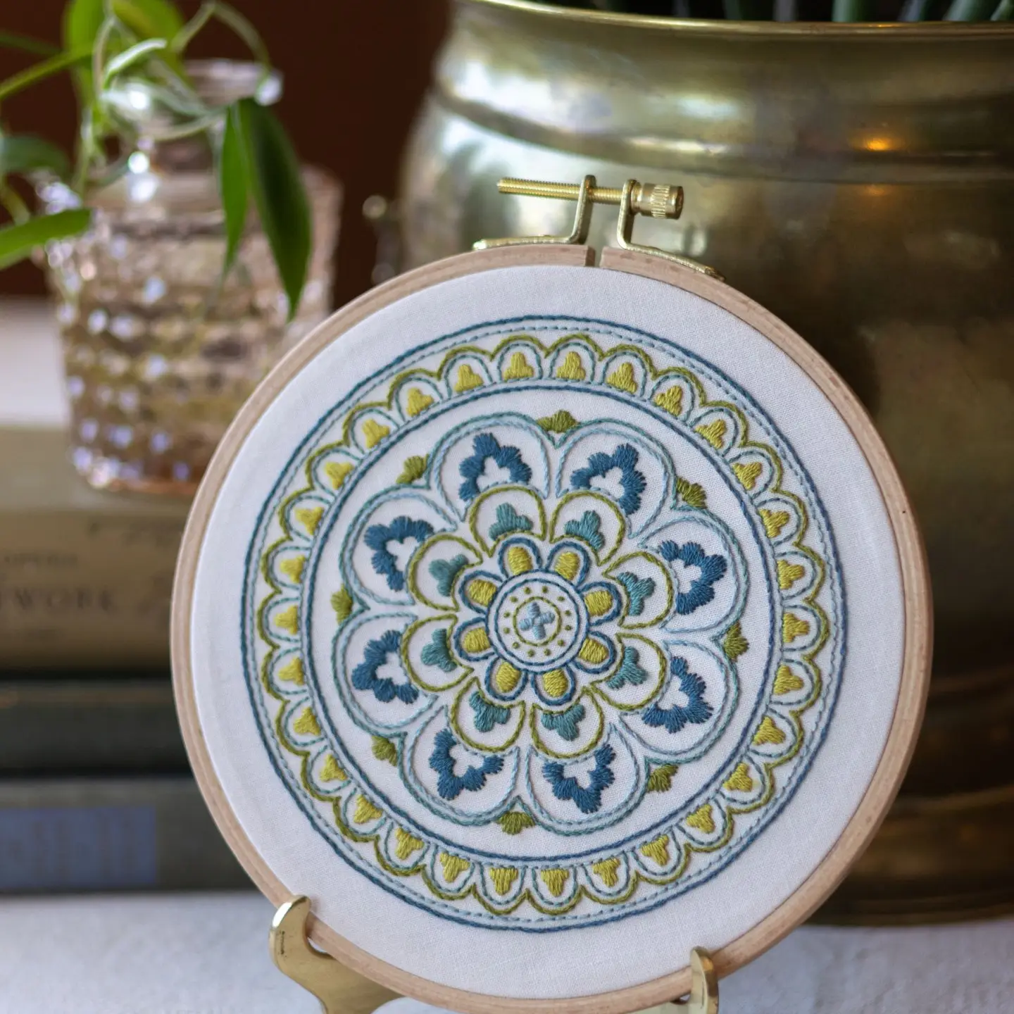 Avlea Folk Embroidery | Myra Medallion Embroidery Kit