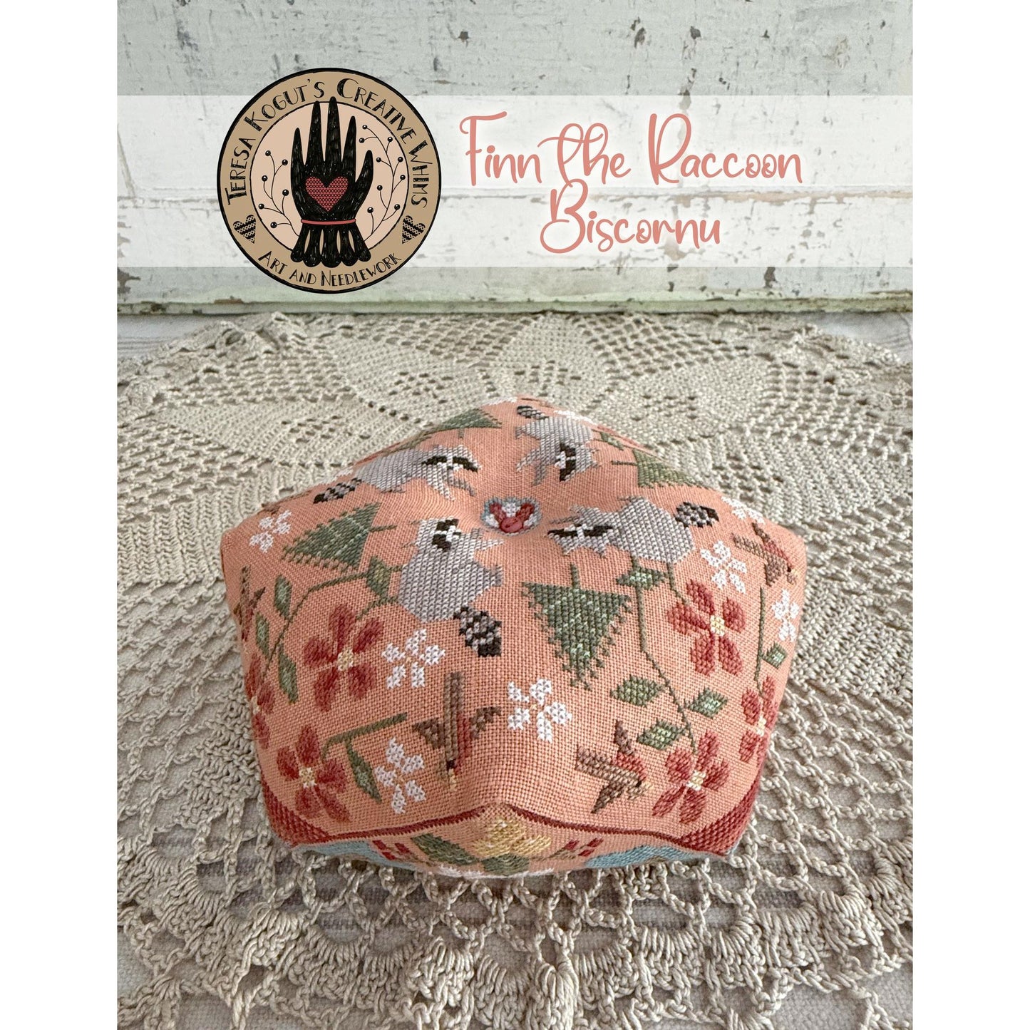 Teresa Kogut  | Finn the Raccoon Biscornu MARKET 2026