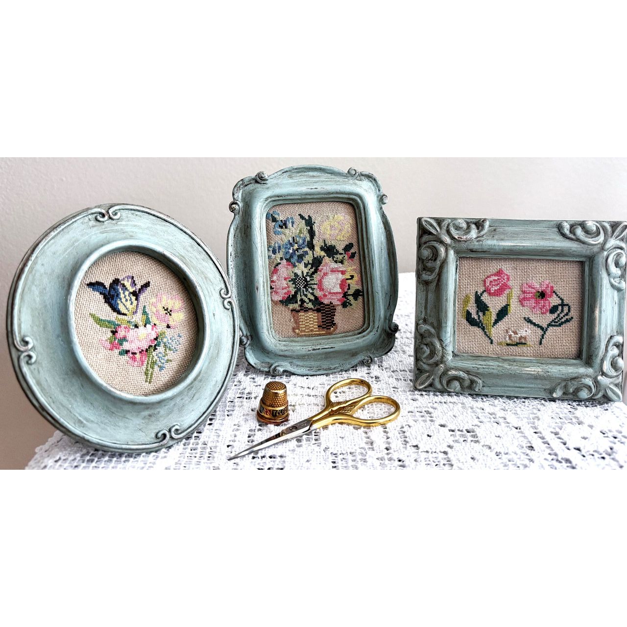 Running with Needles & Scissors | Les Petites Floralies MARKET 2026